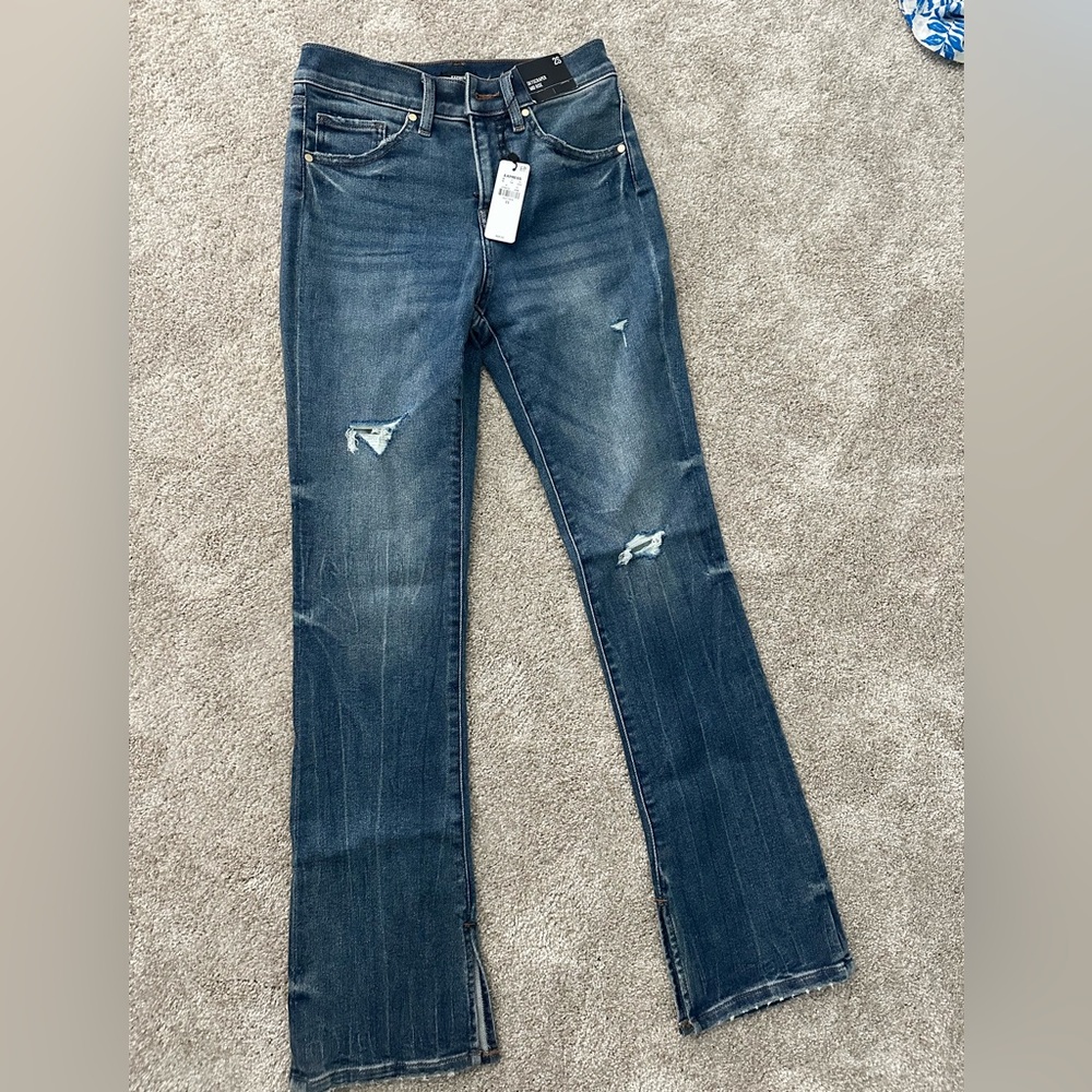 Express Skyscraper Mid Rise Jeans size 2S NWT